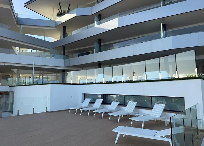 Luxurious With Ocean Views Фуенхірола