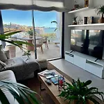 Luxurious With Ocean Views Апартаменты *