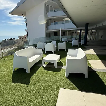 Luxurious Fuengirola With Ocean Views * מיחאס