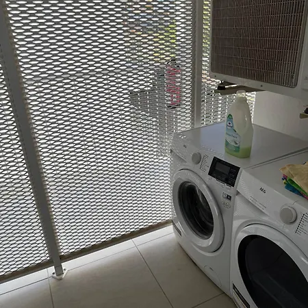 דירה Luxurious Fuengirola With Ocean Views