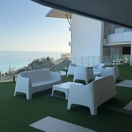 Luxurious With Ocean Views *