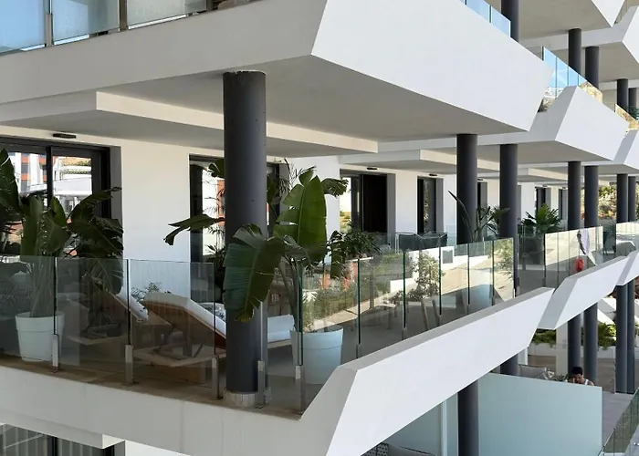 Lägenhet Luxurious With Ocean Views