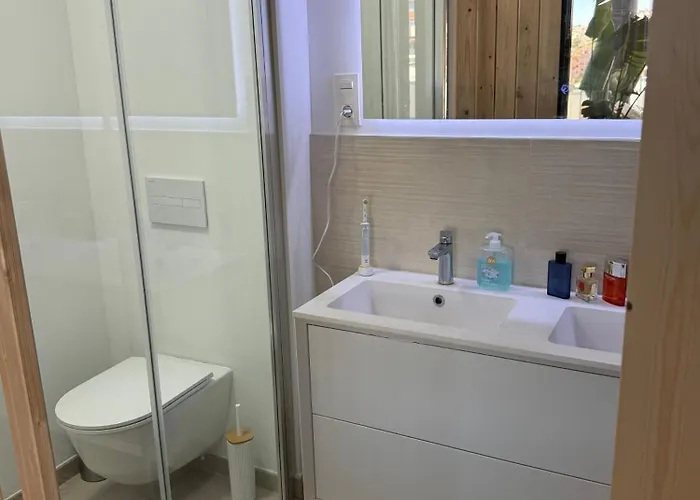 Lägenhet Luxurious With Ocean Views